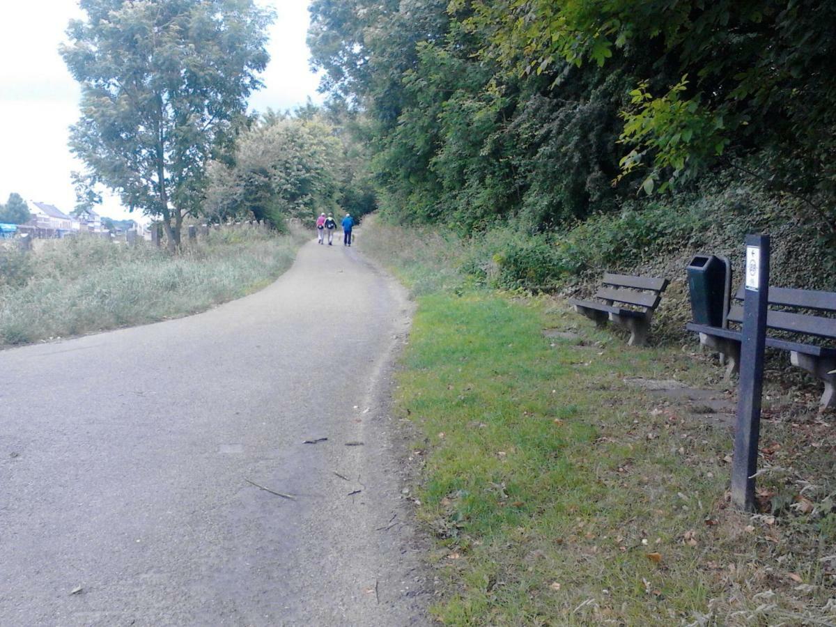Rustige, Gelijkvloerse Vakantiewoning Met 2 Slaapkamers In Simpelveld, Zuid-Limburg المظهر الخارجي الصورة